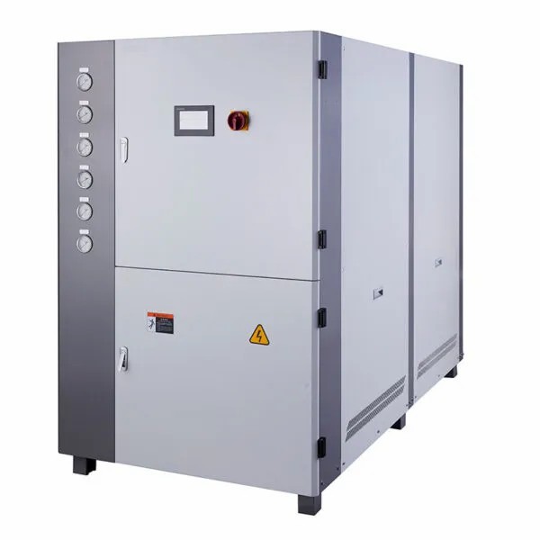 40-тонный чиллер с водяным охлаждением